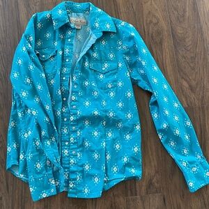 Women’s Cedar Rose pearl snap western button up shirt